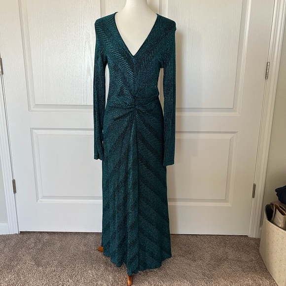 Rotate Sierra Metallic Maxi Dress - Picture 3 of 8